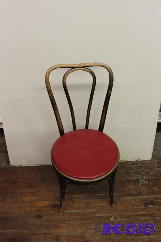 Vintage Chair  Good Condition and Sturdy&nbsp...