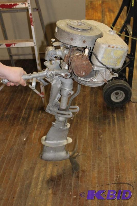 Vintage Boat Motor  Aluminum Construction  N...