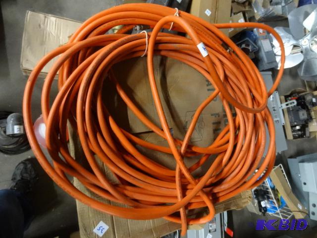2 air hoses...