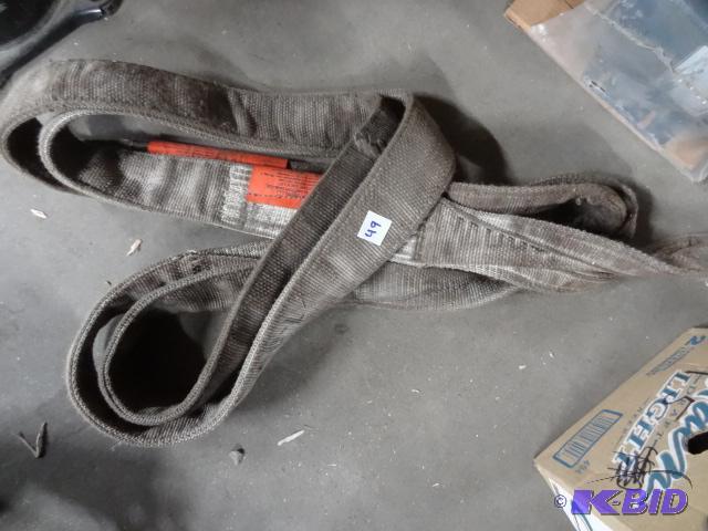 2 lifting straps. 3 x 96. WLL approx 8000 Lbs...