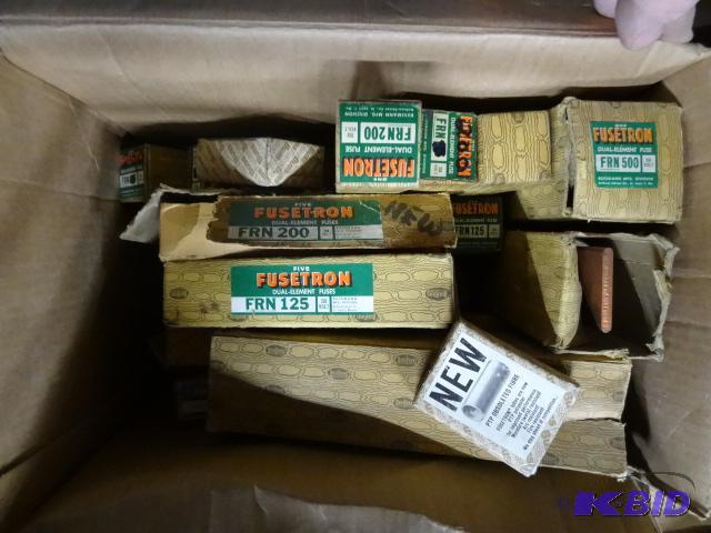 Box of misc fuses....