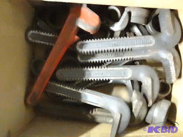 Misc pipe wrench parts...