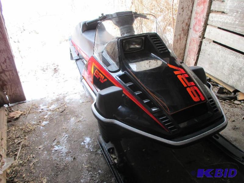 lot 6 image: 1987 Yamaha SRV snowmobile 540 cc Excellent c...