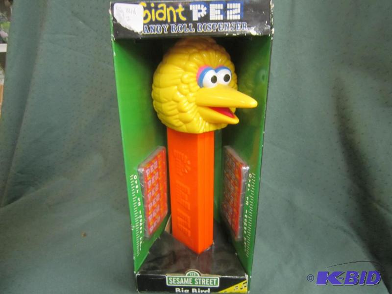 Giant Pez