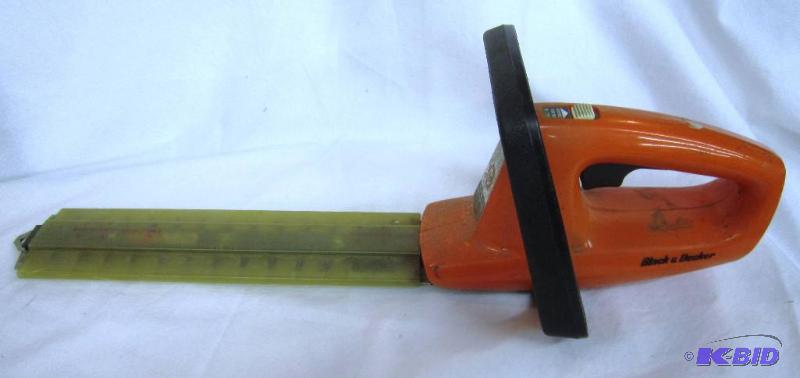 Hedge trimmer