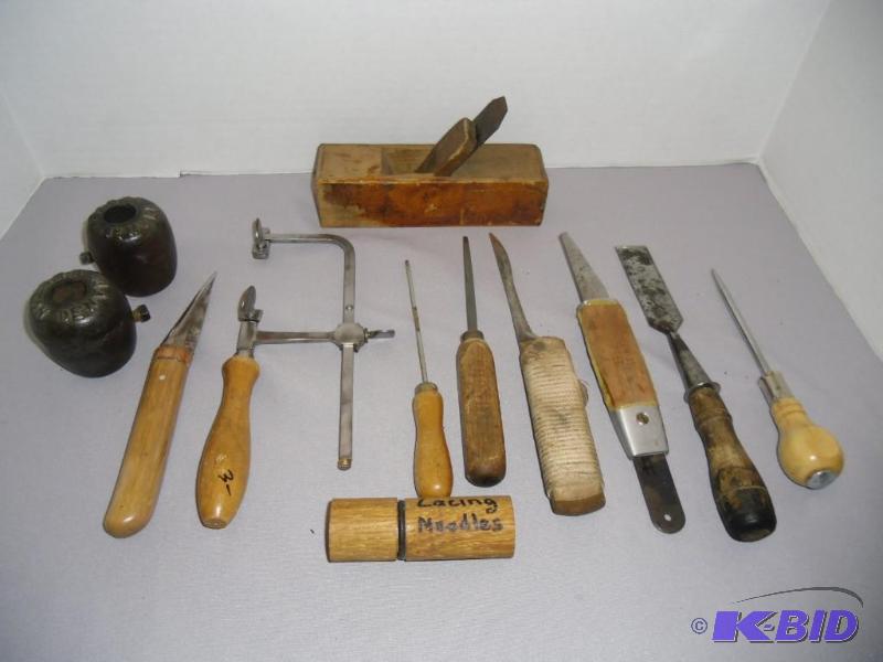 Vintage Wood Handle Hand Tools  Leather Lacing Needles