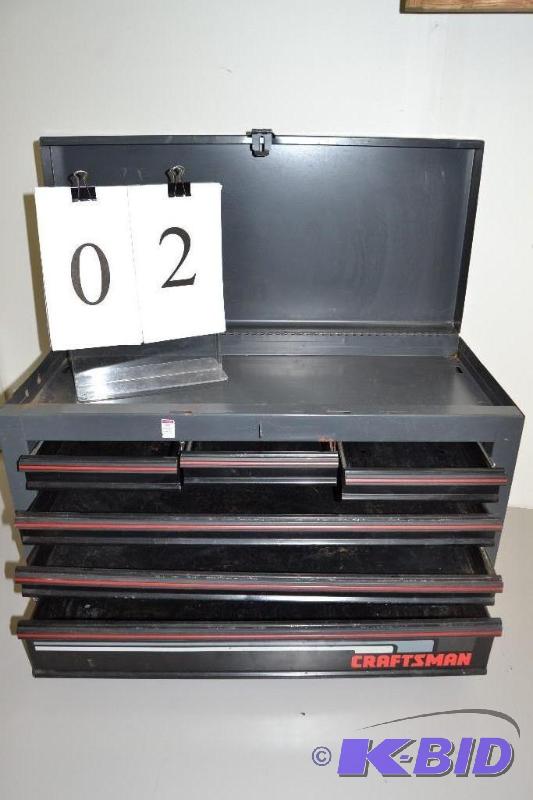 lot 2 image: Craftsman tool box