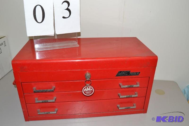lot 3 image: Mac Tools tool box