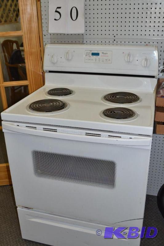 lot 50 image: Whirlpool Electric stove