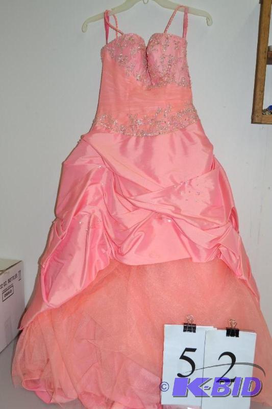 lot 52 image: Pink formal dress