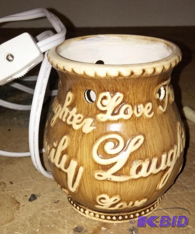 Desk Top Lamp with family words....