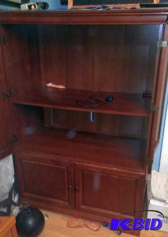 Cherry Entertainment Center. Doors that close...