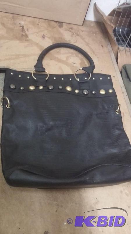 Purse As Shown...