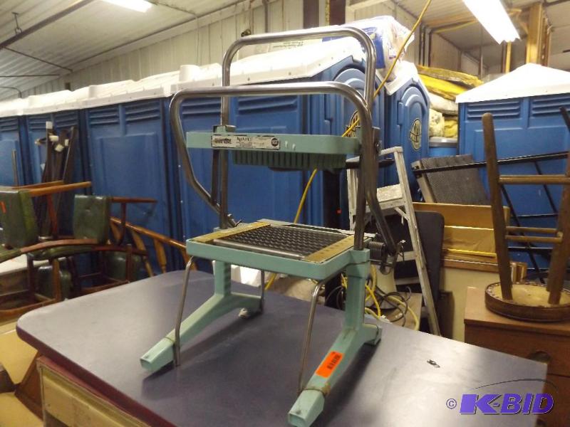 lot 158 image: Commercial Slicercutter...