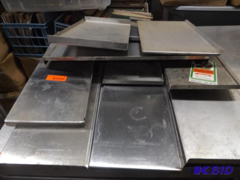 lot 165 image: Stainless Steel Partsshelving pieces - 11 pi...