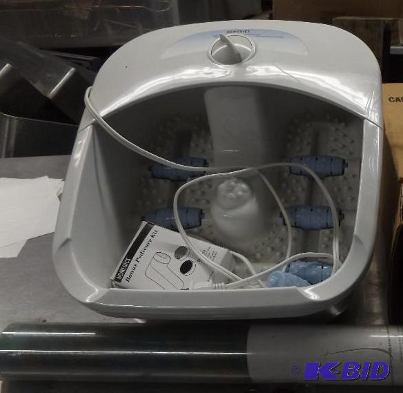 lot 84 image: Foot Bath Massager, self stick Light Effects...