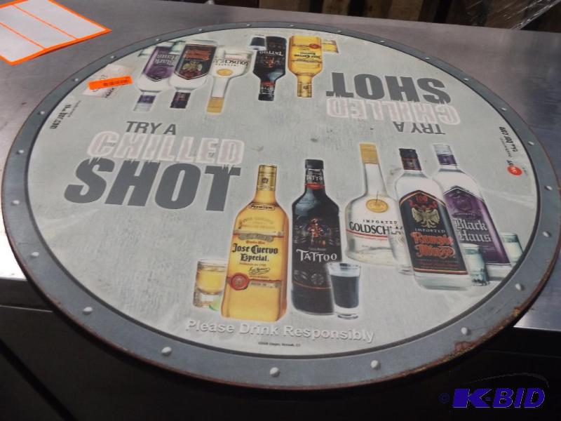lot 90 image: Table top, no base  ...