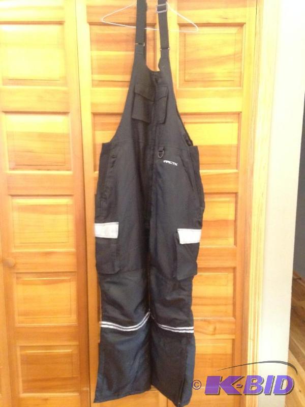 ArticX Bibs - Size Large