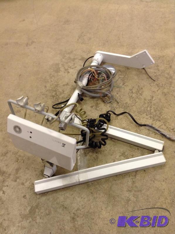 lot 26 image: Dentech Dental station