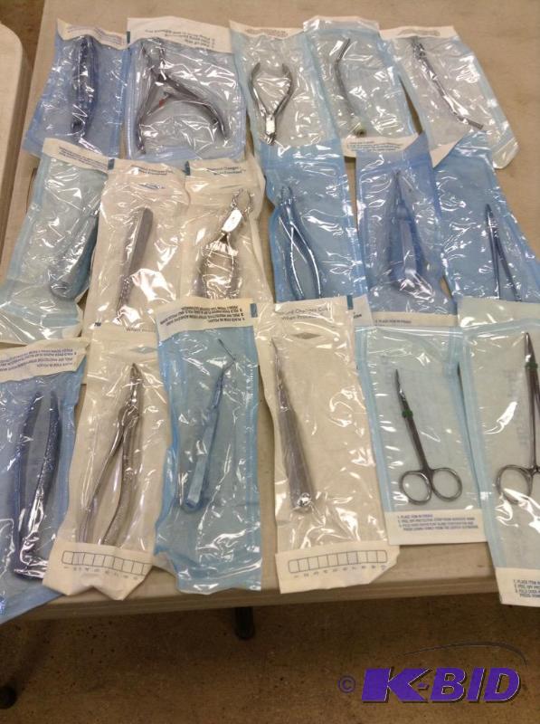lot 30 image: Lot of new various dental tools