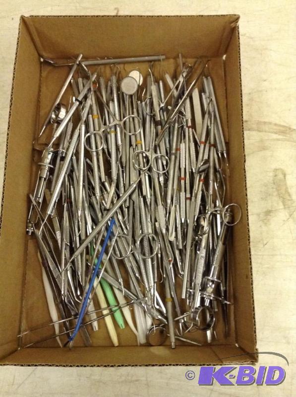 lot 43 image: Lots of various dental tools
