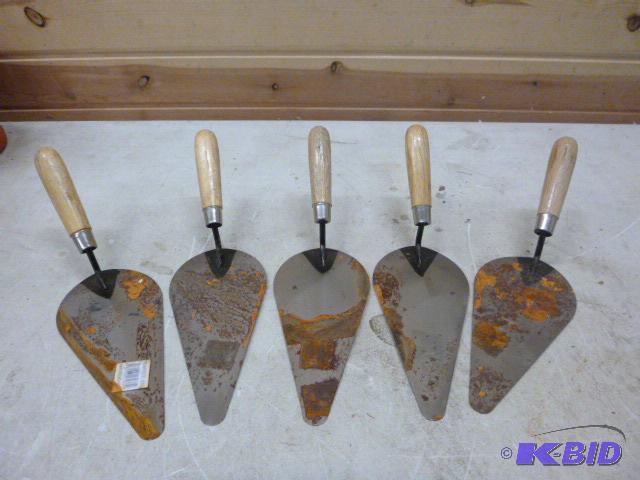 lot 182 image: Five Trowels 8 12" blade....