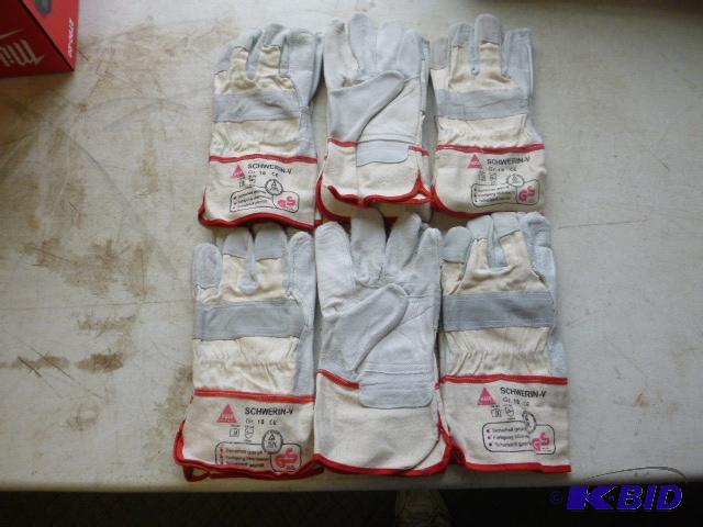 lot 60 image: Six Pairs of Leather Cloth Gloves Size LXL...