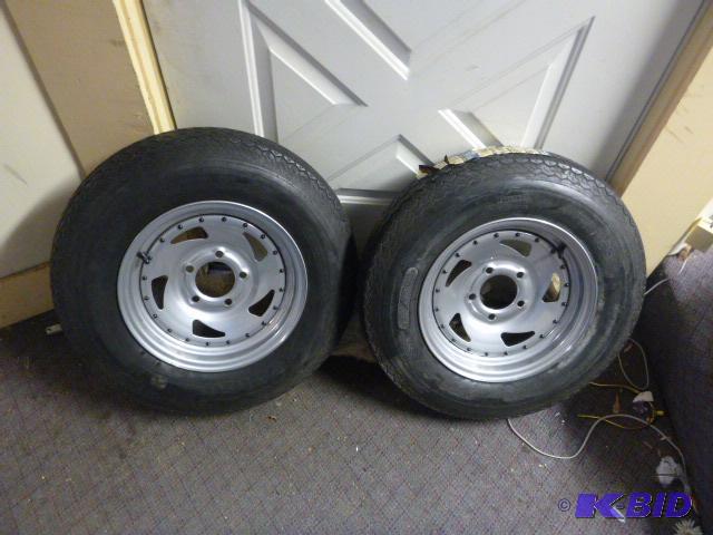 lot 7 image: Two New Nanco Trailer Tires 6 PR, Load Range ...