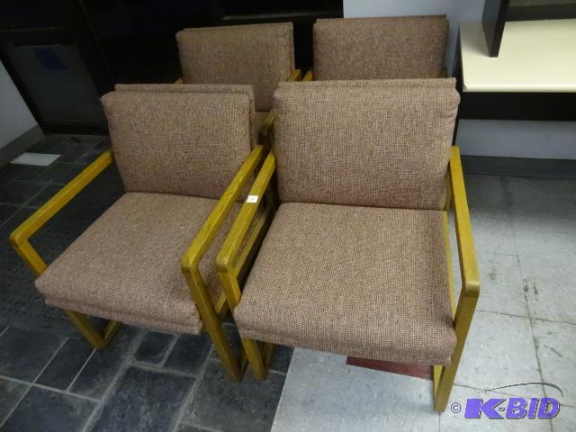 lot 162 image: 4 Matching Wood Framed SIde Chairs...