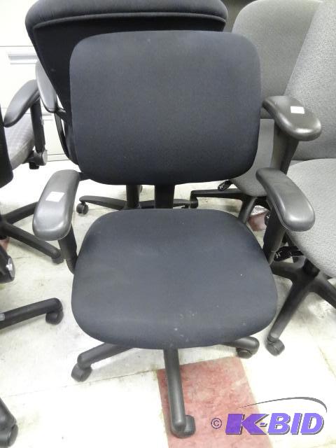 lot 203 image: Office Chair On Wheels...