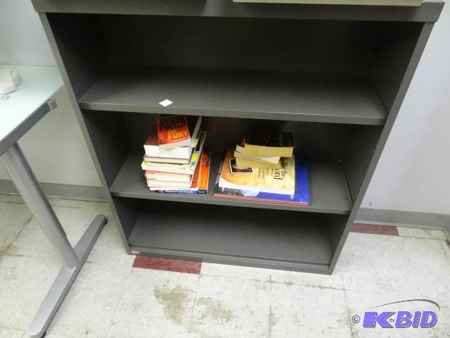 lot 225 image: 36" Metal 4 Drawer Lateral File...