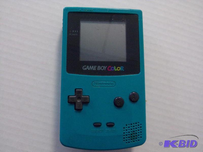 lot 20 image: Gameboy