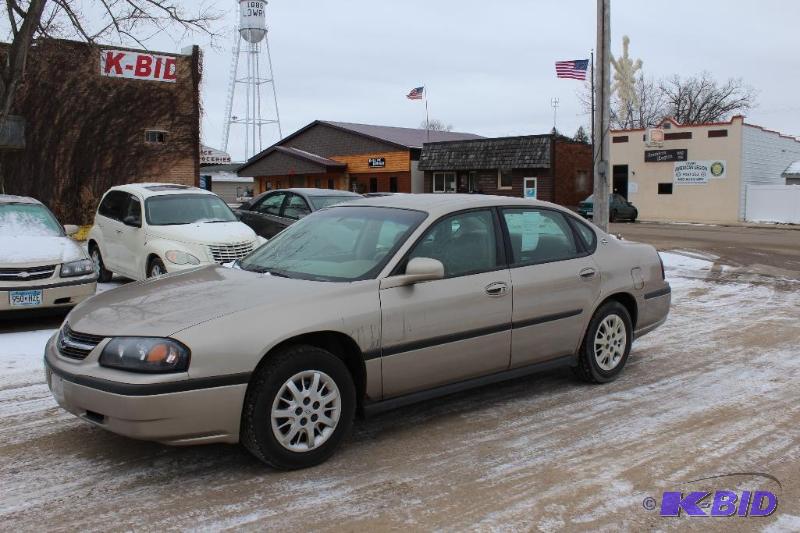 lot 2 image: 2002 Chevrolet Impala
