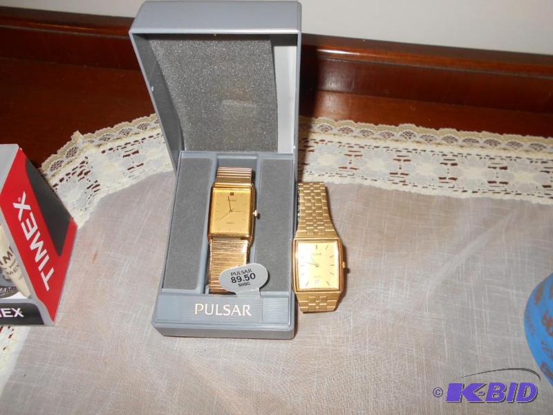 lot 104 image: Two new pulsar watches...