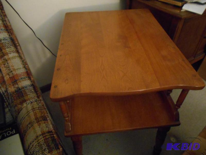 lot 12 image: End table, wood, 24x18.5x23...