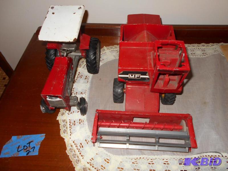 lot 125 image: Massey Ferguson toy tractors. Metal, Tires br...