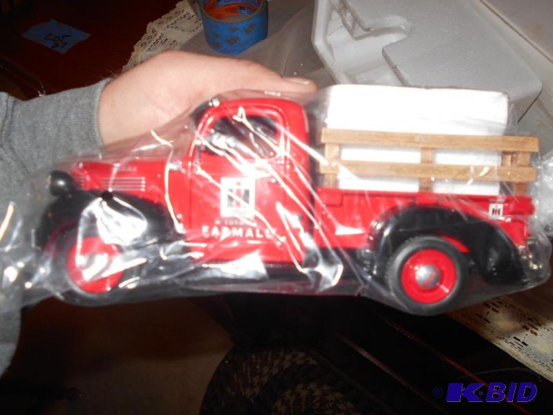 lot 133 image: Farmall Dodge delivery Truck. Metal. New in b...