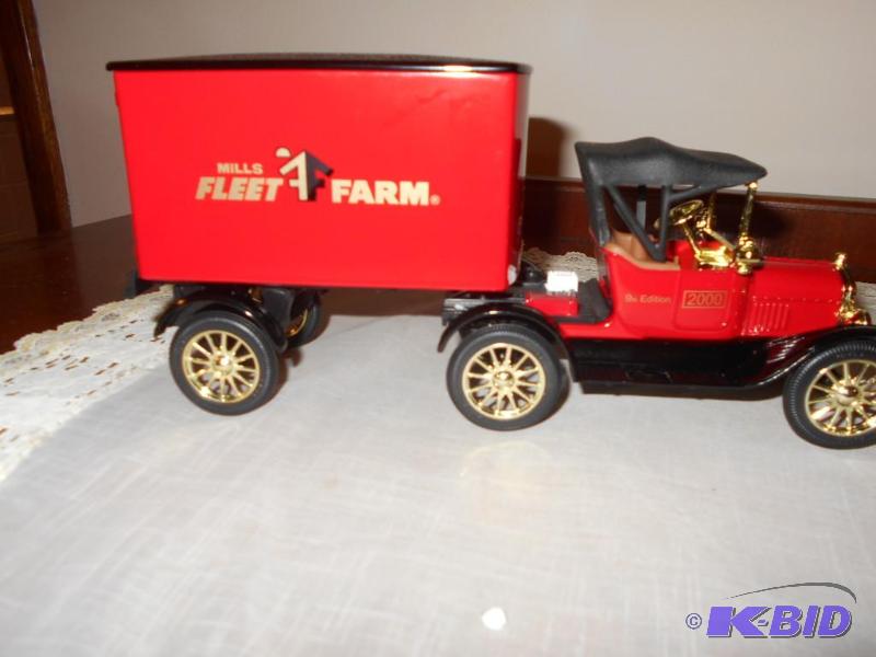 lot 137 image: 1918 Ford Cab and Trailer. Metal. New in box...