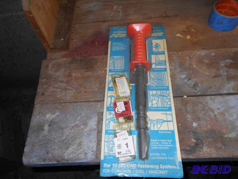 lot 211 image: Power hammer kit...