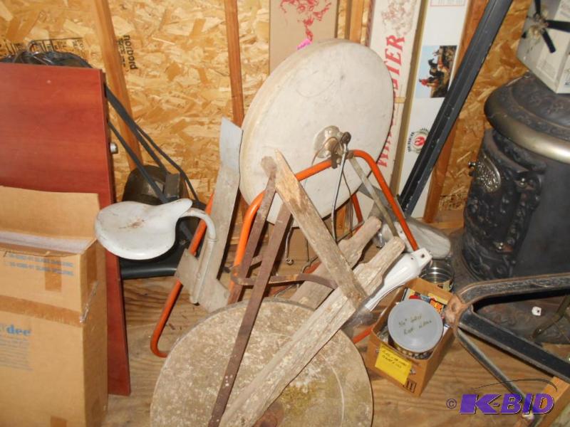 lot 246 image: manual grinders. One in good condition, one n...