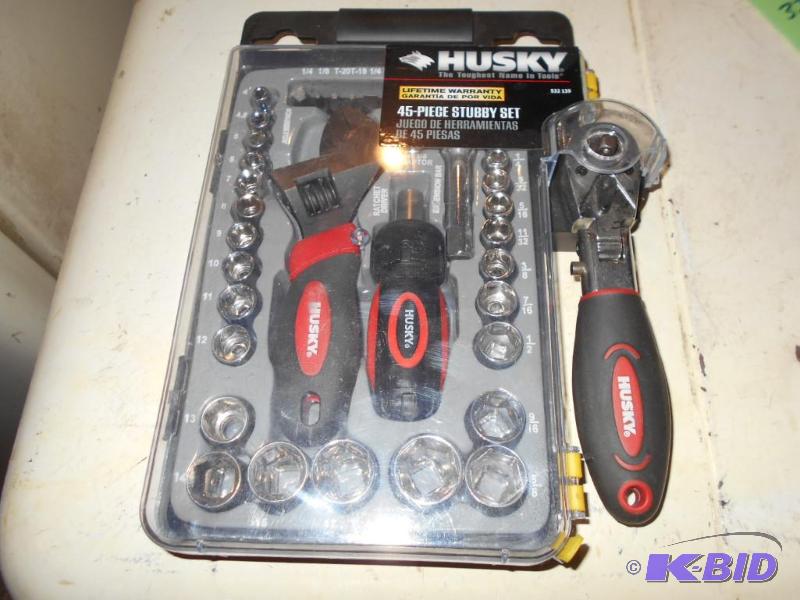 lot 329 image: Husky 45 piece tubby set. New in box....