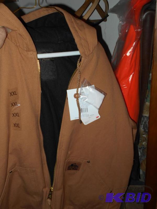lot 351 image: Old Mill Insulated Bomber Jacket...