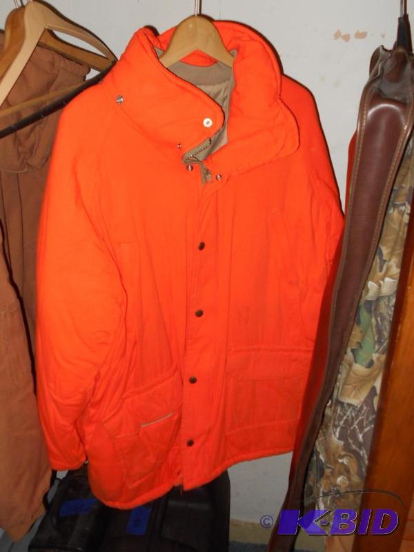 lot 352 image: Blaze orange insulated hunting jacket. XXL...