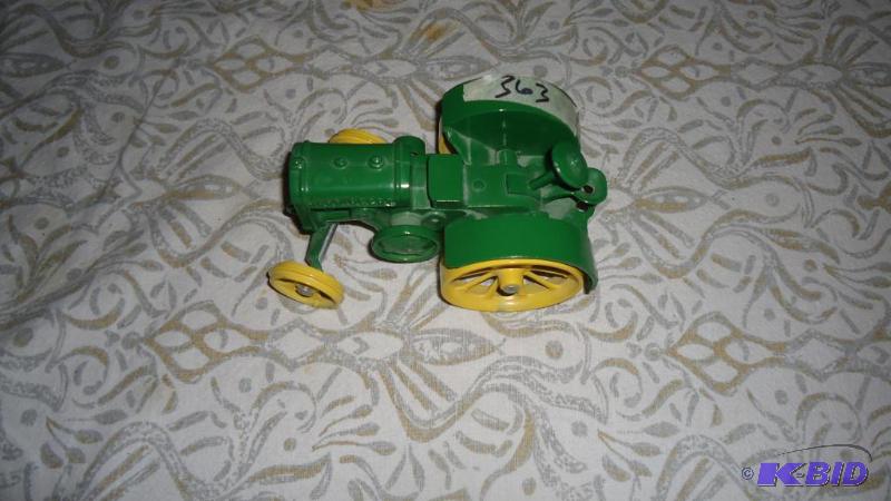 lot 363 image: Farm Tractor toy-metal...