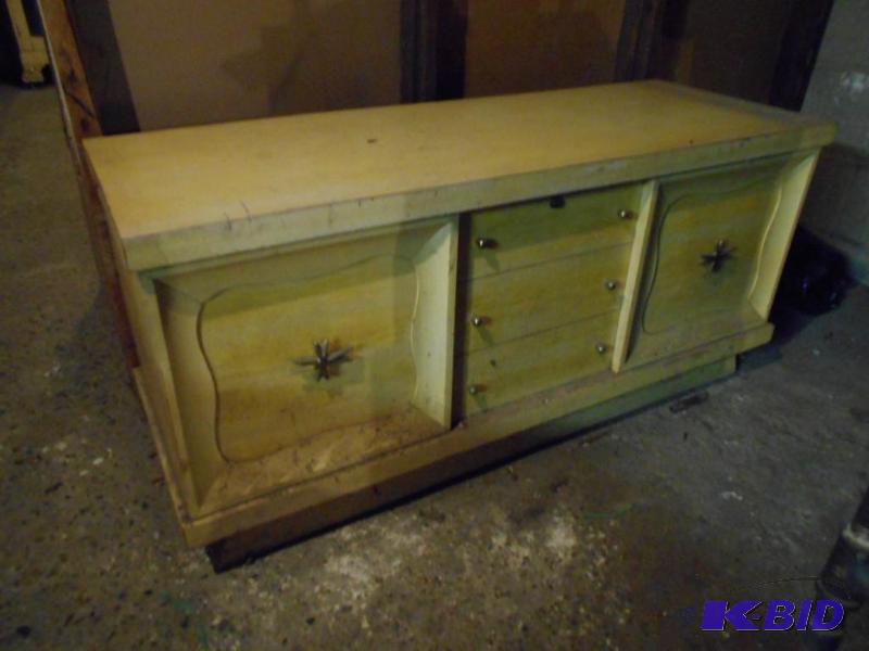 lot 63 image: Cedar chest...