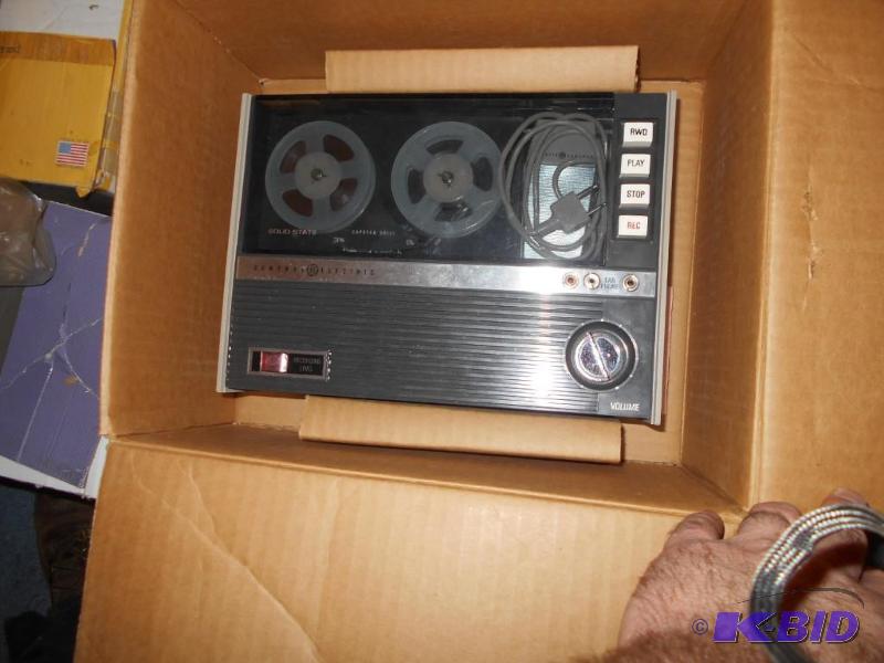 lot 80 image: GE Electric Recorder...