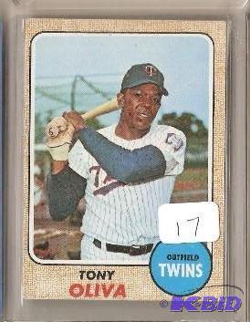 lot 17 image: 1968 Topps Tony Oliva