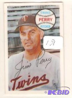 lot 181 image: 1970 Kelloggs 3D Jim Perry
