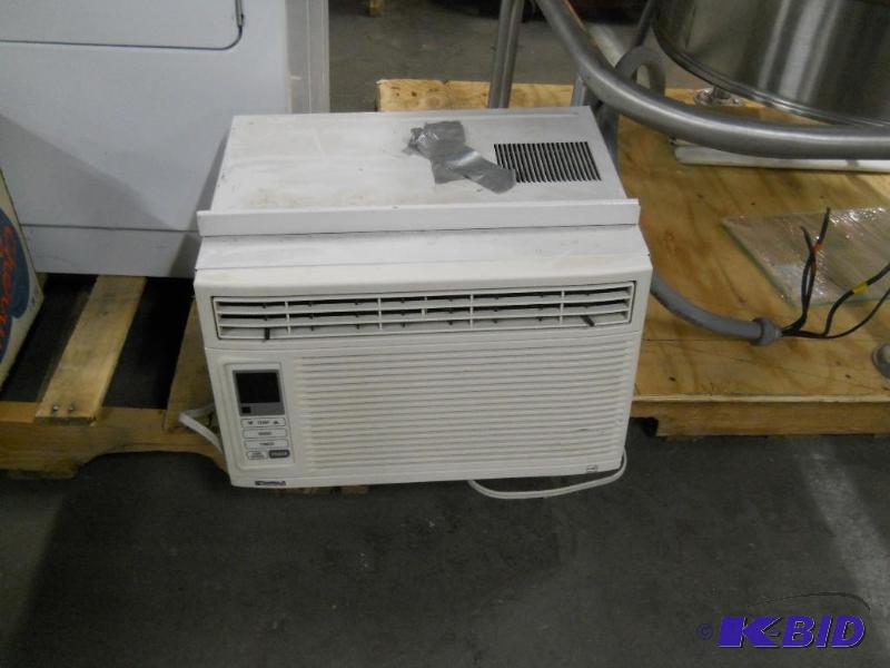 lot 134 image: Air Conditioner