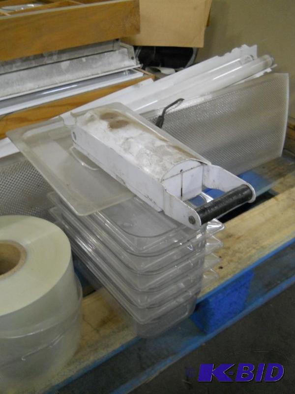 lot 138 image: 4 Carlisle 13 Size NSF Containers and a Can Crusher